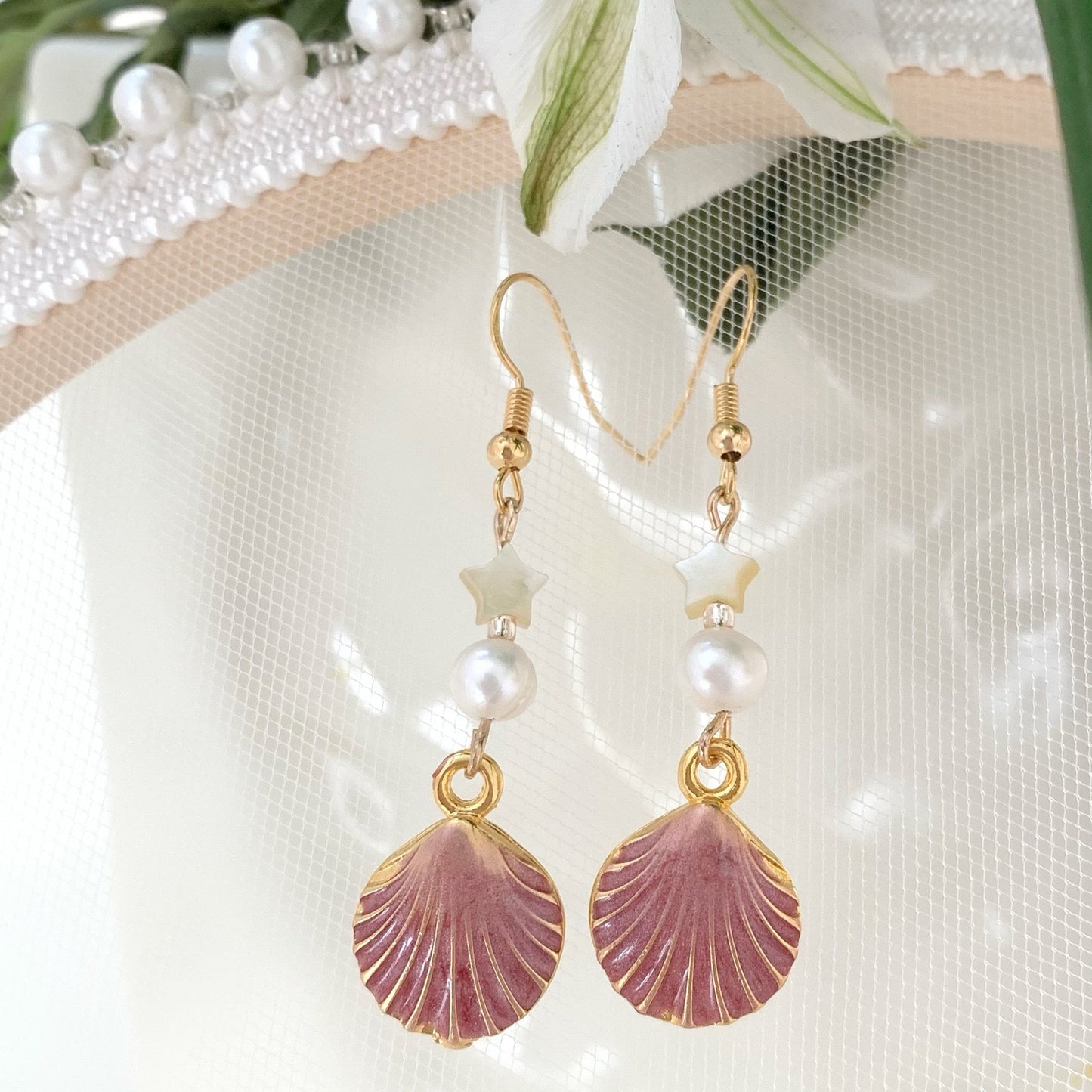 Shell Earring